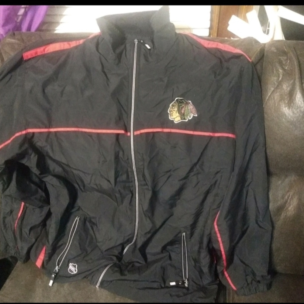 CCM Black Windbreaker NHL Chicago Blackhawks Large